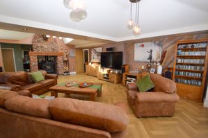 Lounge- click for photo gallery